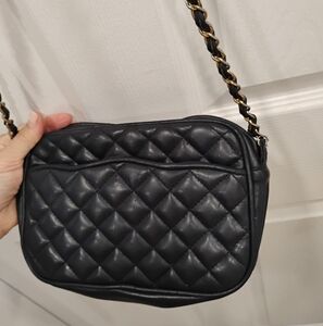 🛍️3@$21... Crossbody (Pre-loved), 15oz mugs, Cell Straps, bracelets, Etc.